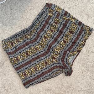 H.I.P.  Boho Hippie Floral Pull On Loose Fit Women's Shorts 3X